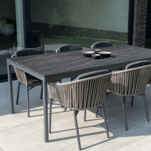 contemporary outdoor dining chair